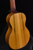 Breedlove Lu'au Concert Ukulelel Natural Shadow E Sitka Spruce/ Myrtlewood