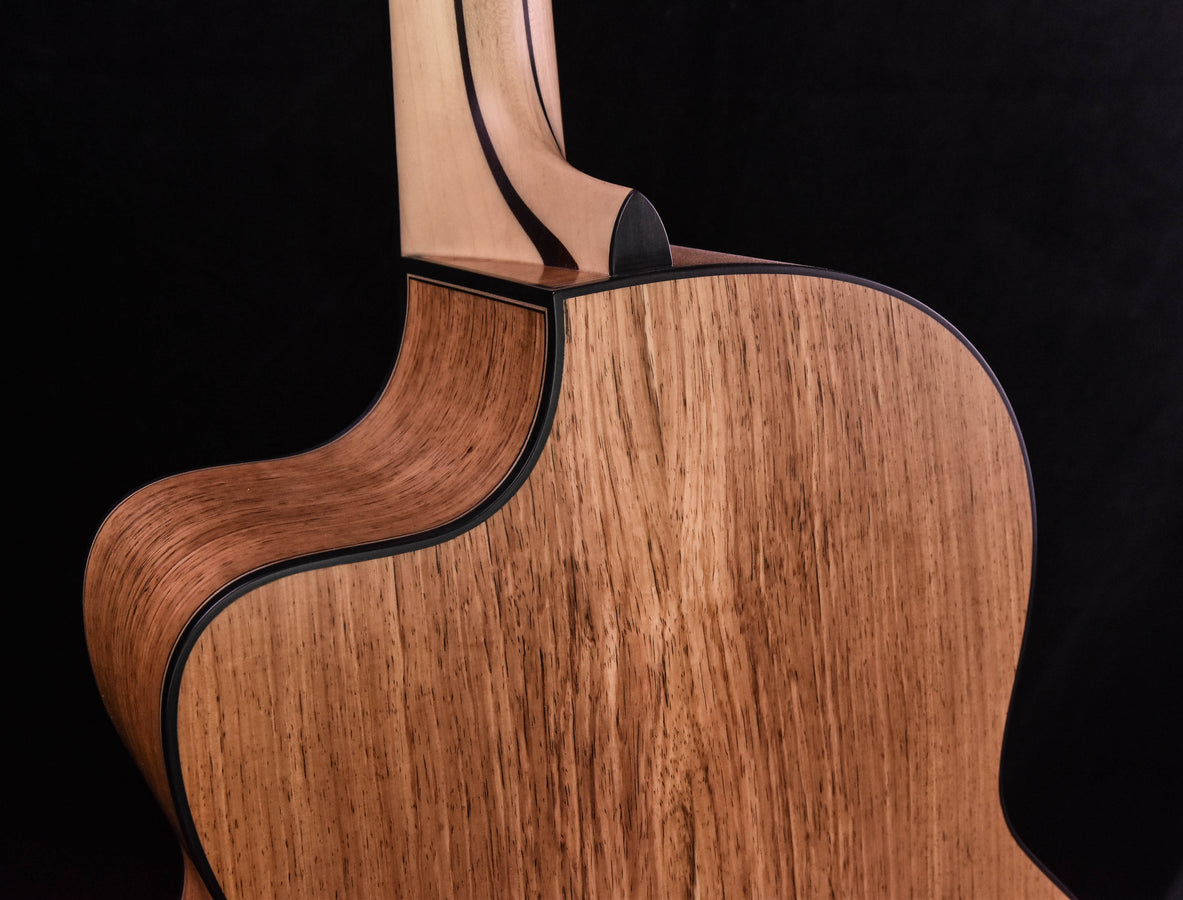 Lowden Pierre Bensusan Signature Model