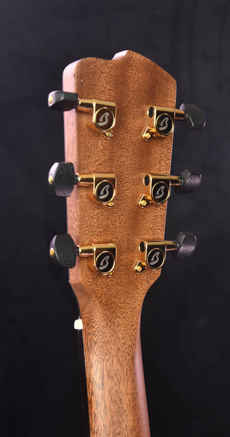 Breedlove Organic Performer Concerto Bourbon CE Torrefied European Spruce/ African Mahogany