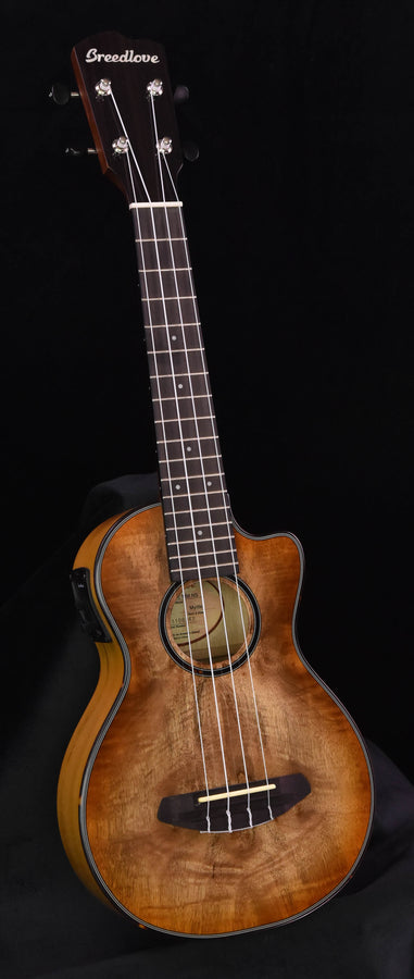 Breedlove Lu'au Concert Ukulele Natural Shadow CE all Myrtlewood with Gig Bag!