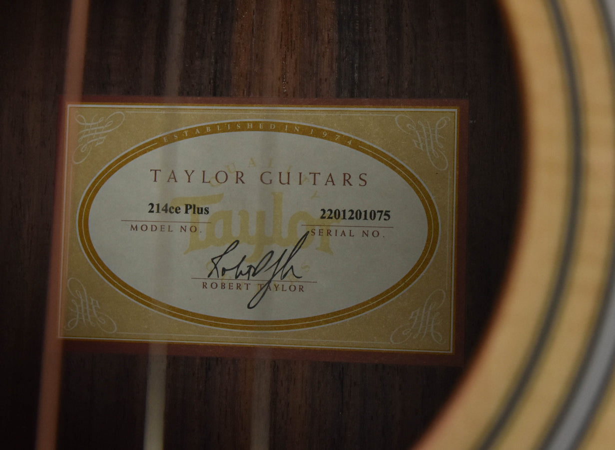 Taylor 214CE Plus with new Aero Case!!