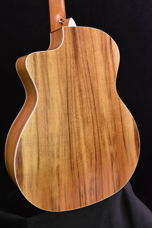 Used Taylor 214CE- 2019
