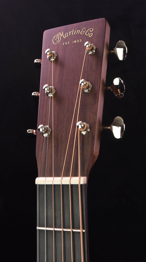 Martin OMC16 Ovangkol Lefty