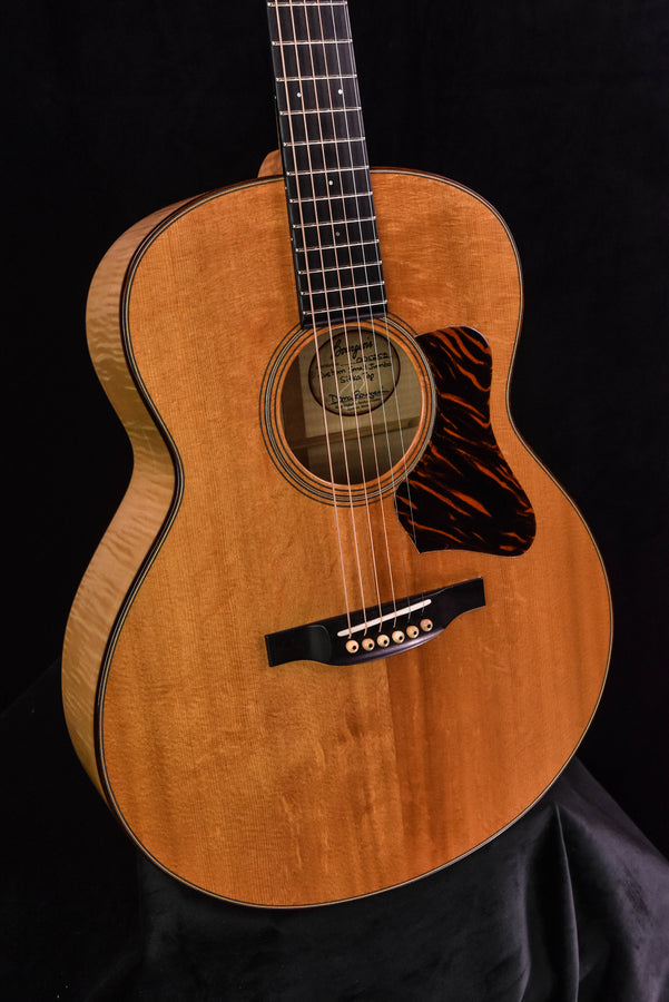 Used Bourgeois Small Jumbo Maple/ Bearclaw Sitka Spruce 2010 Excellent Condition!