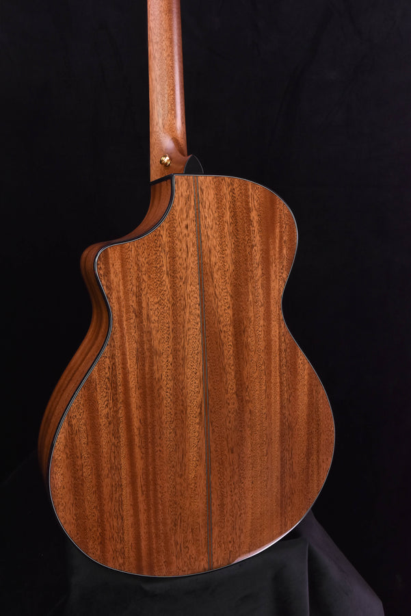 Breedlove Performer Concert Bourbon CE