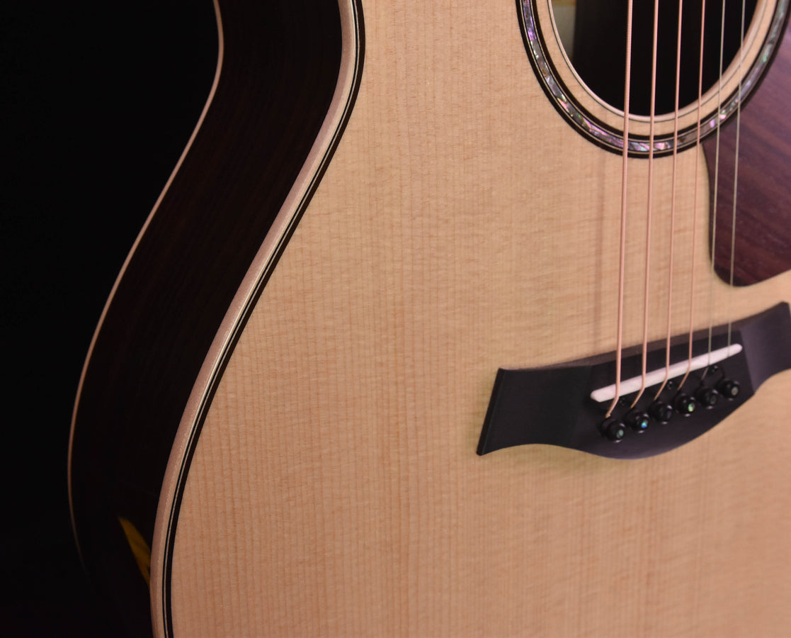 Taylor Grand Theater GT811e Acoustic Guitar