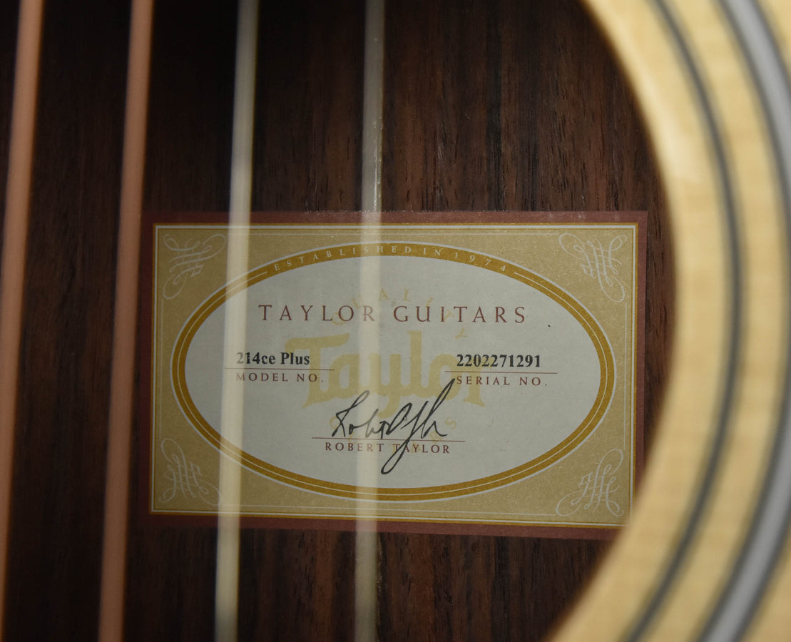 Taylor 214CE Plus with new Aero Case!!