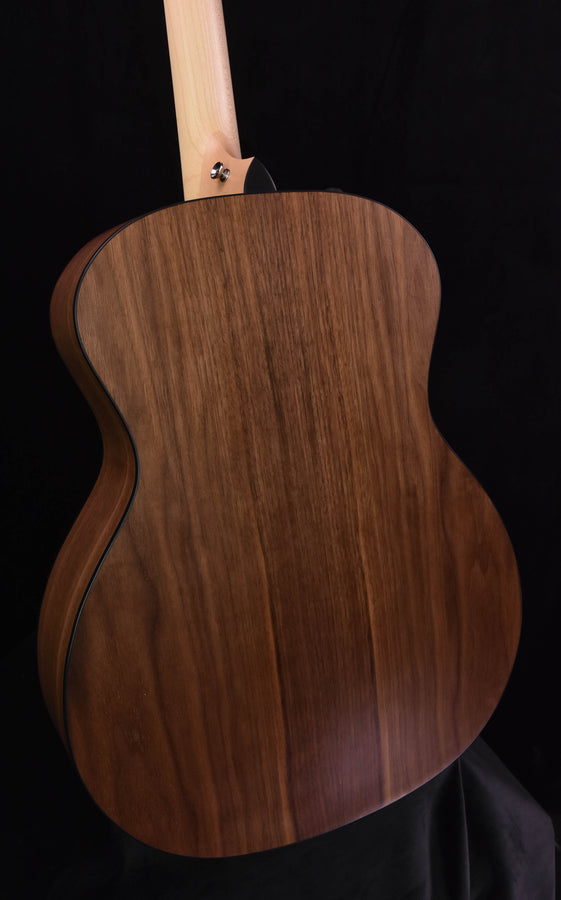 Taylor 114E Walnut/ Sitka Spruce