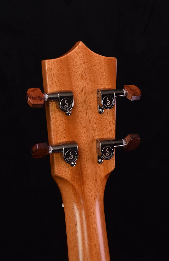 Kamaka HF-4 Baritone Ukulele