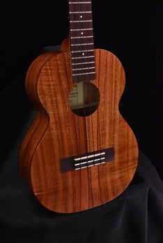 kamaka hf-3 tenor ukulele