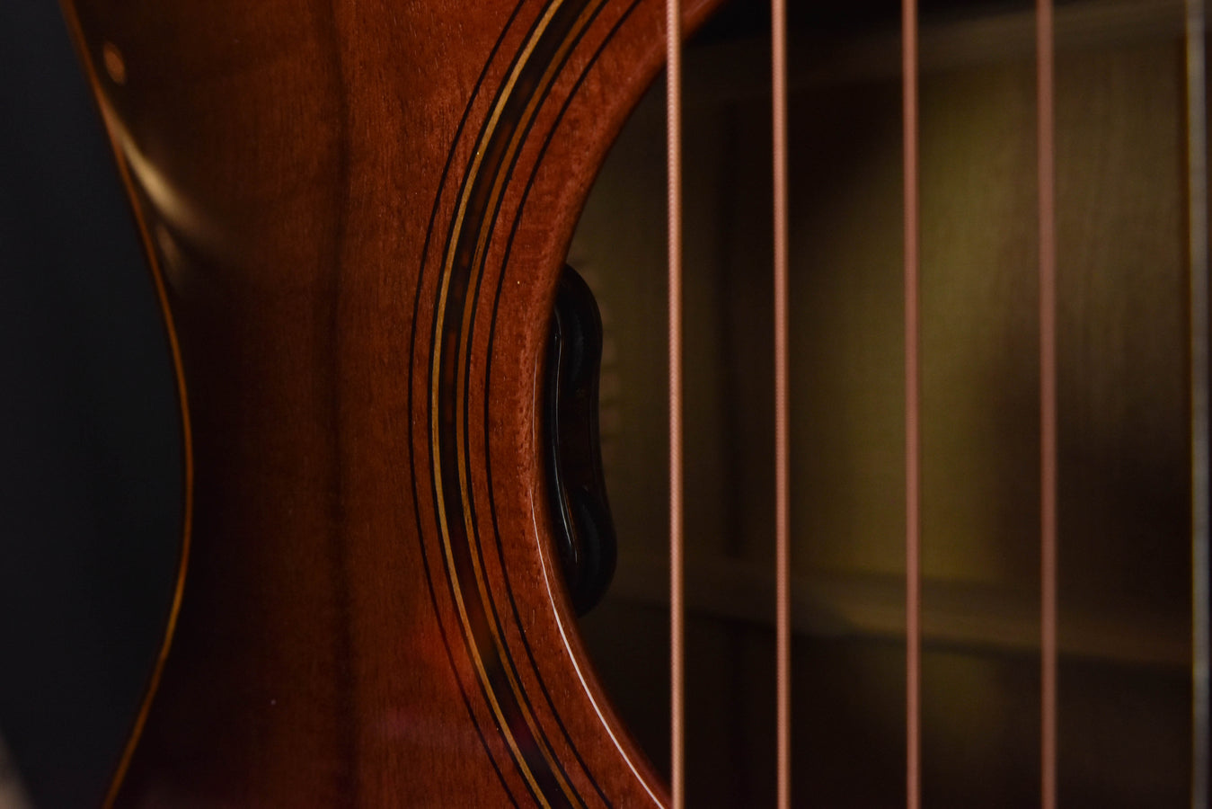 Breedlove Oregon Concertina Sunset Burst CE All Myrtlewood Limited Edition