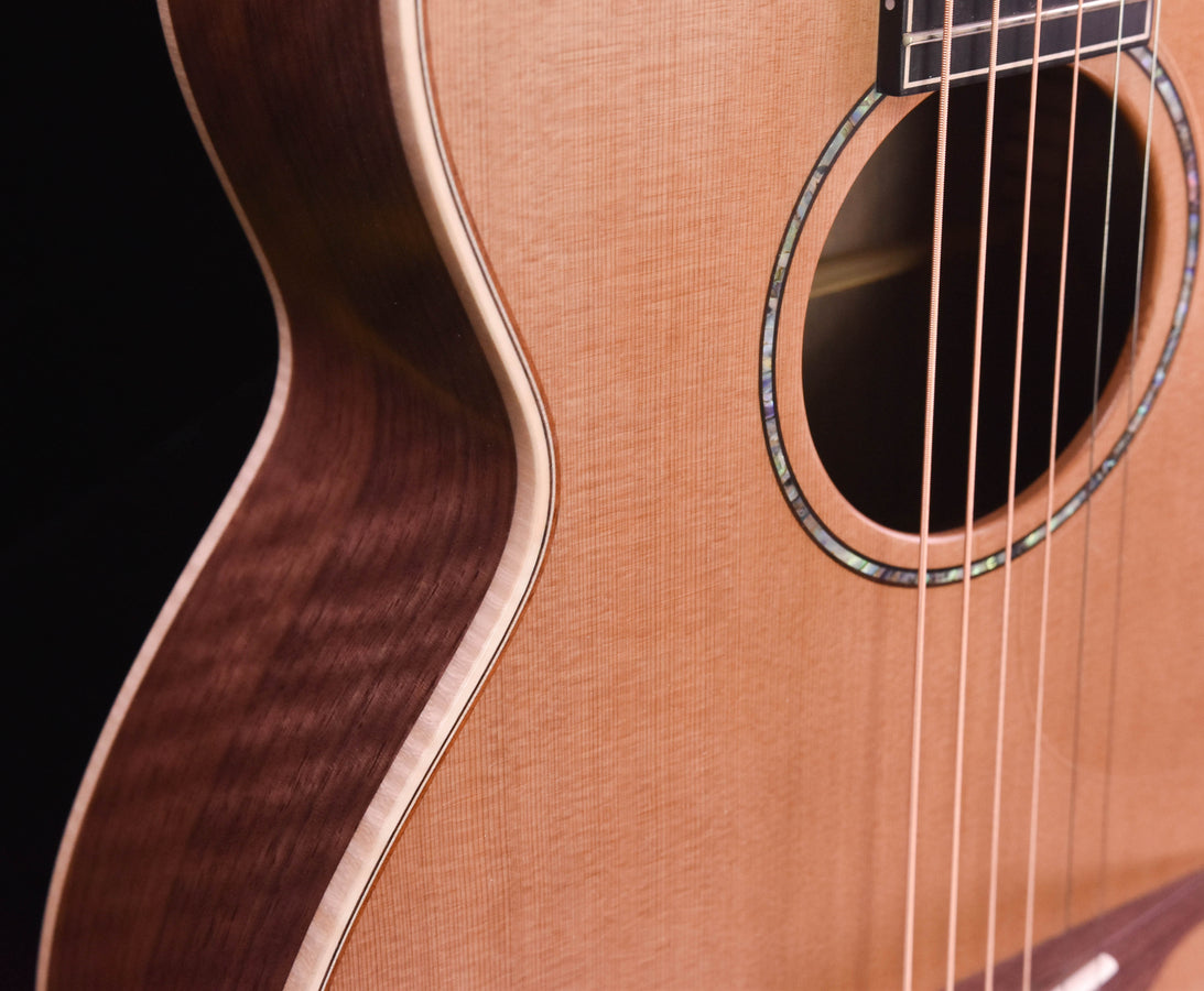 Lowden Wee WL-35 12 Fret Cedar and Walnut