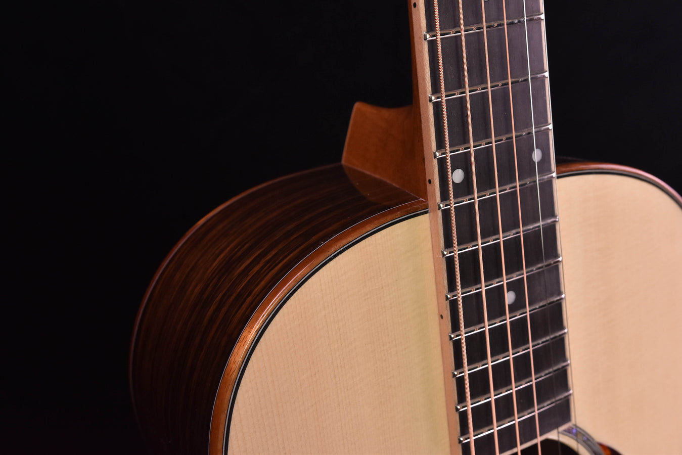 Larrivee P-09-RW. Parlor Custom  Moon Spruce Top Unicorn Inlay