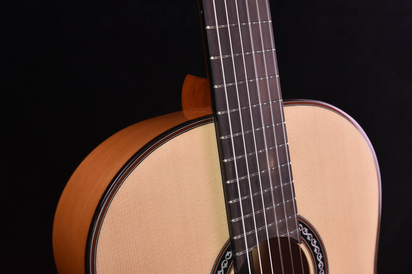 Cordoba F10 Flamenco Guitar with Rigid Polyfoam Case