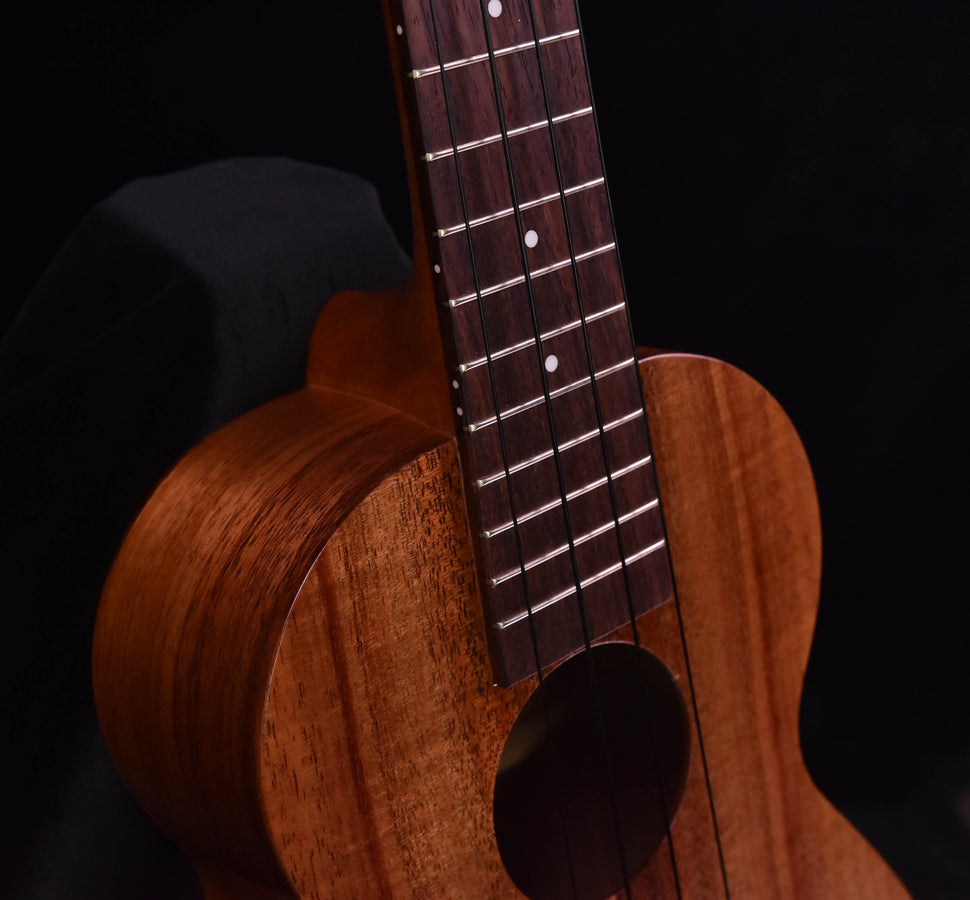 Kamaka HF-2 Concert Ukulele
