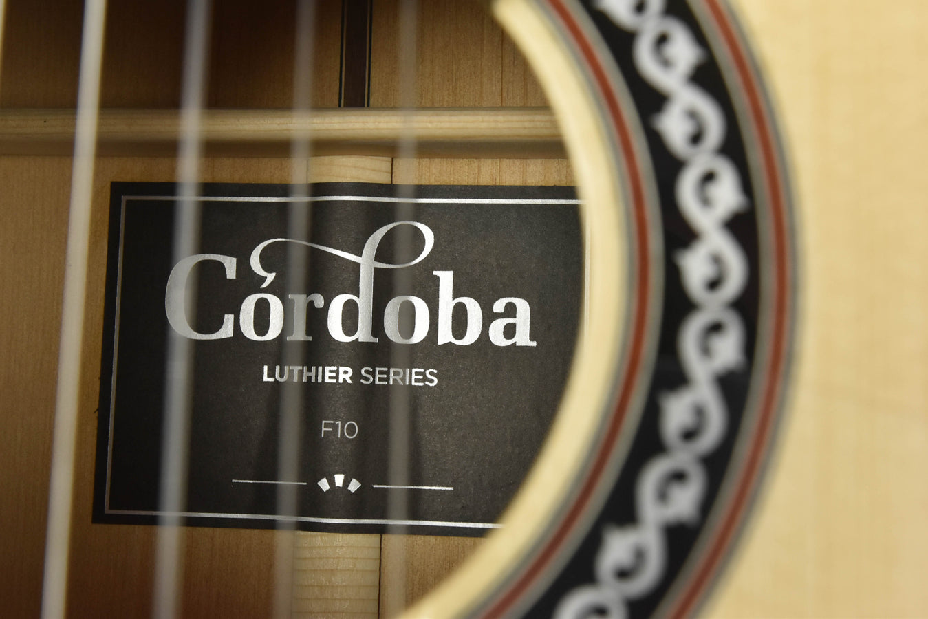 Cordoba F10 Flamenco Guitar with Rigid Polyfoam Case