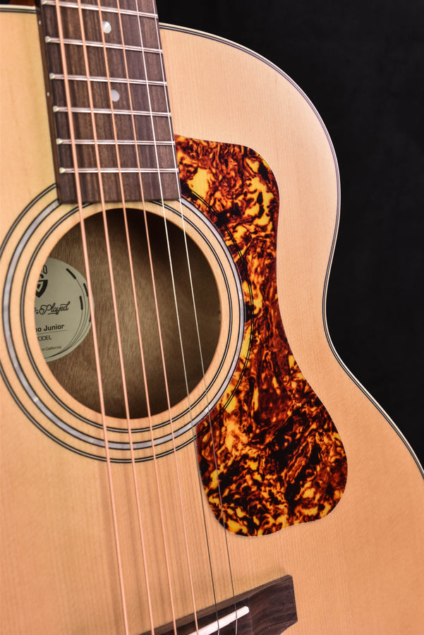 Guild Jumbo Junior-E