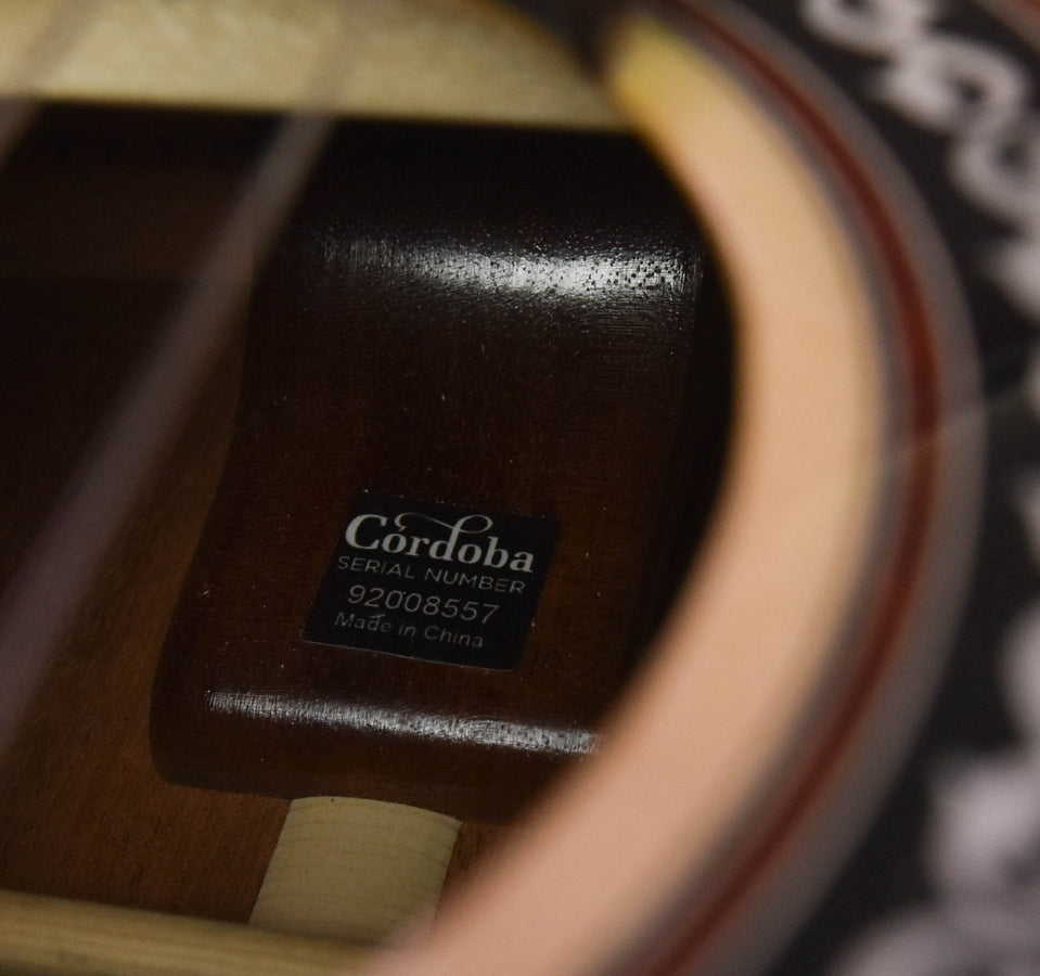Cordoba C9 Spruce Top with Polyfoam Case