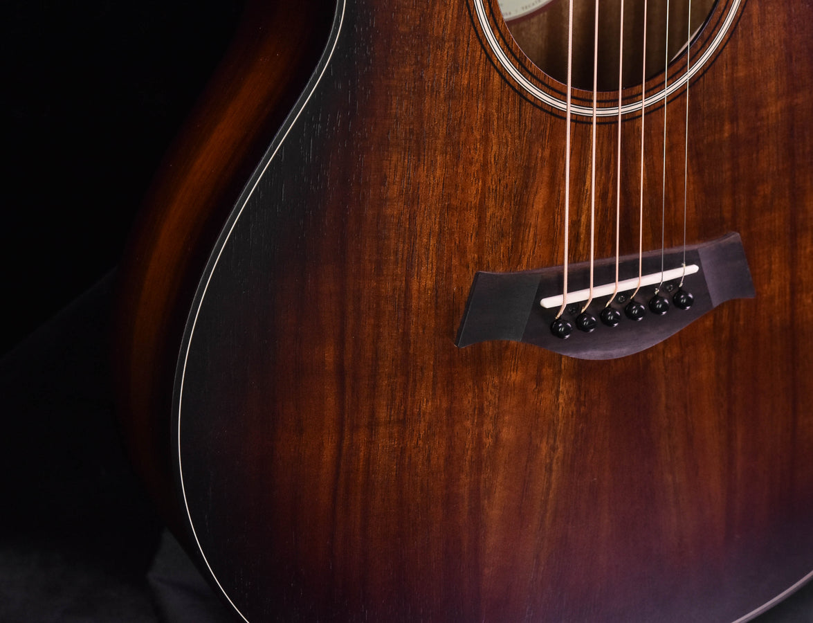 Taylor GS Mini-E Koa PLUS Shaded Edge Burst