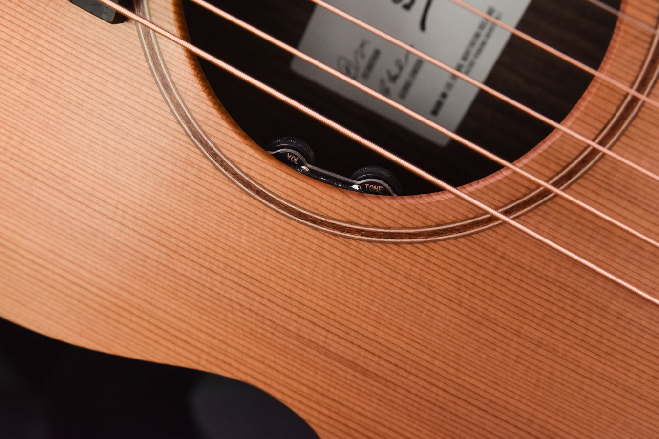 Sheeran by Lowden W03 Cedar Top, Indian  Rosewood, Top Bevel and LR Baggs Pickup