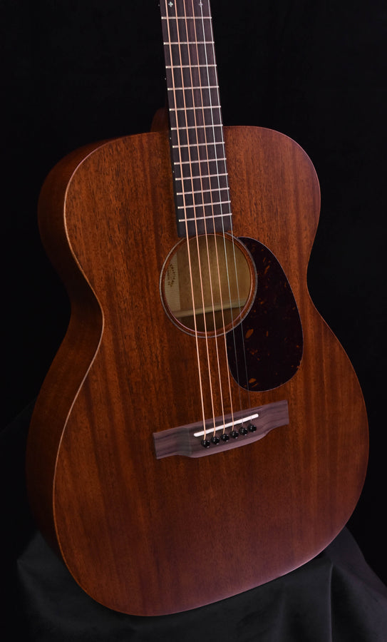 Martin 00-15M Acoustic Guitar