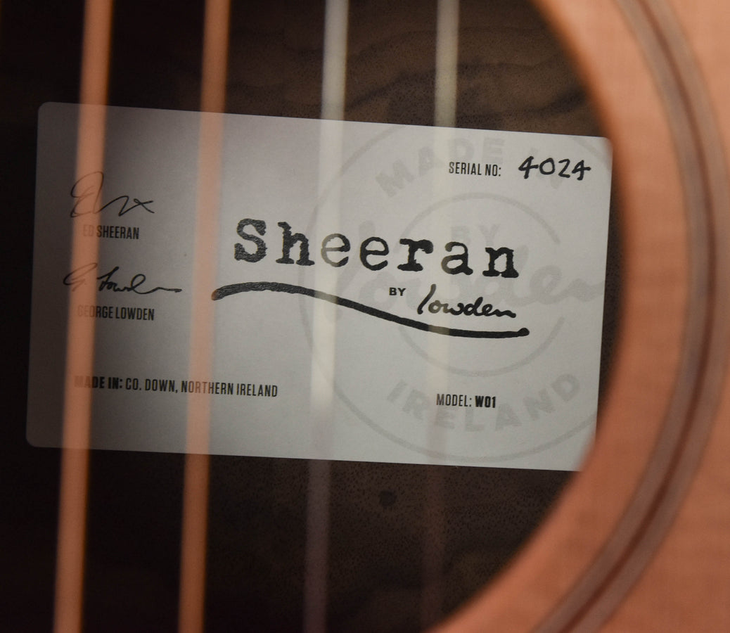 Sheeran by Lowden W01 Cedar and Walnut