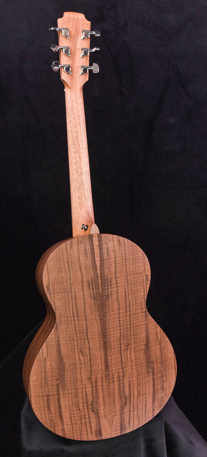 Sheeran by Lowden W01 Cedar and Walnut