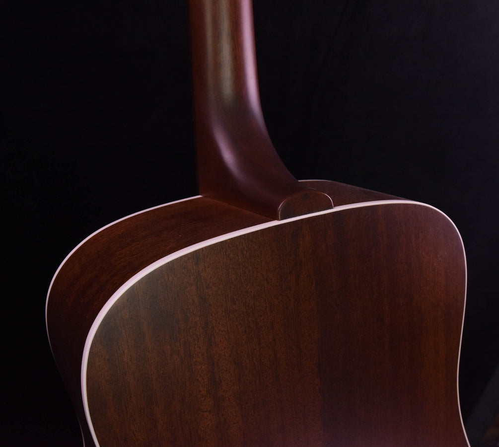 Guild D-40 Natural with Case