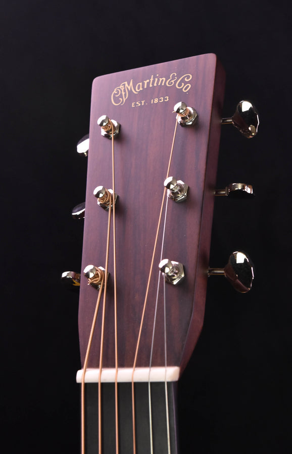 Martin D-28