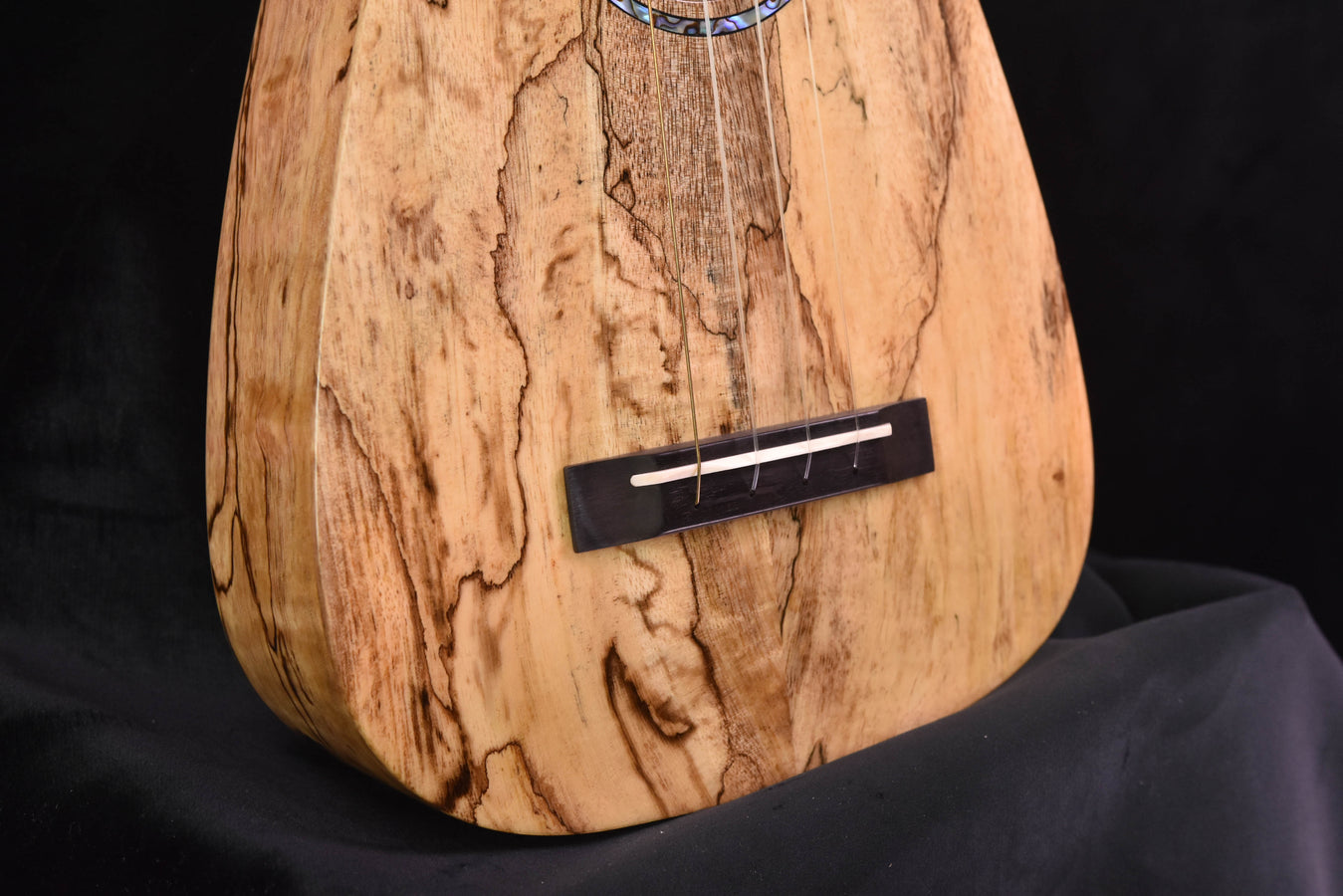 Romero Creations Tiny Tenor Ukulele Spalted Mango