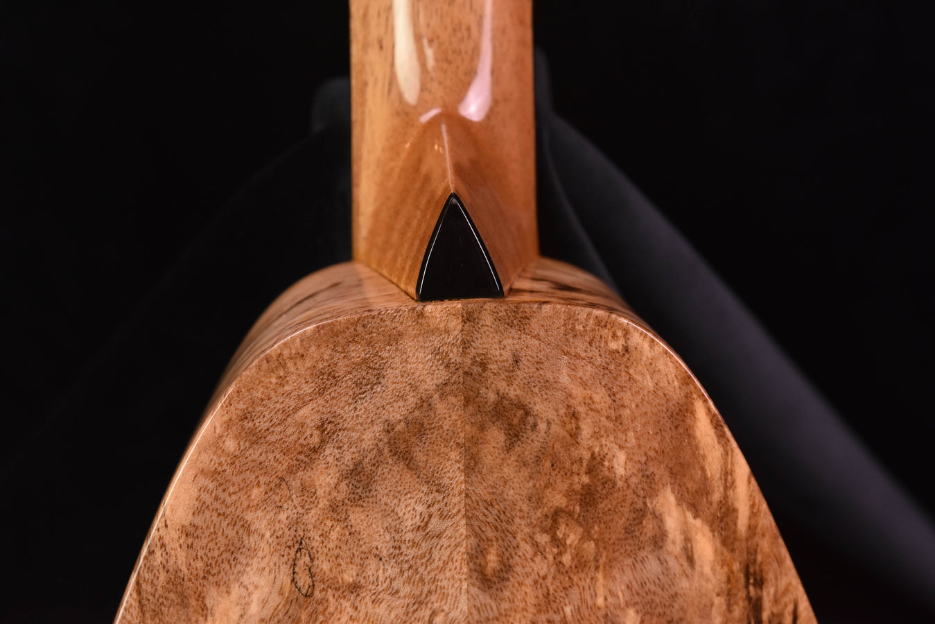 Romero Creations Tiny Tenor Ukulele Spalted Mango