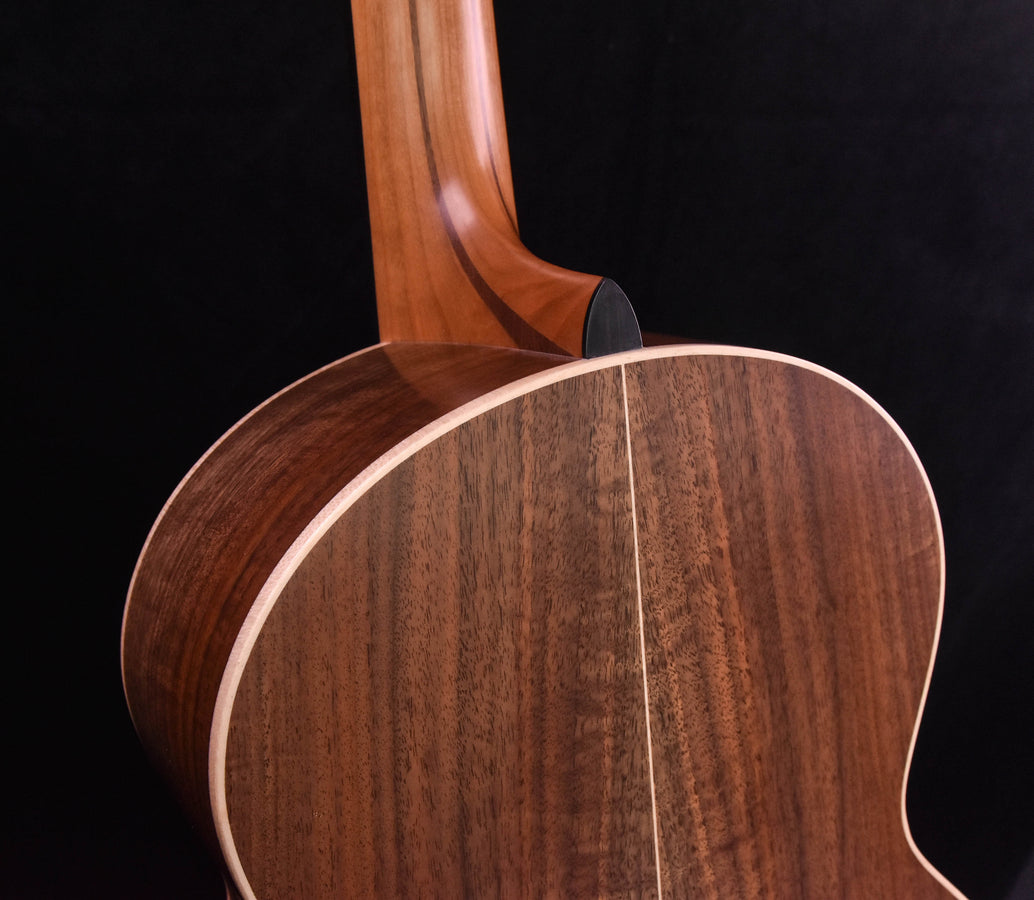 Lowden S-35W all Walnut Guitar