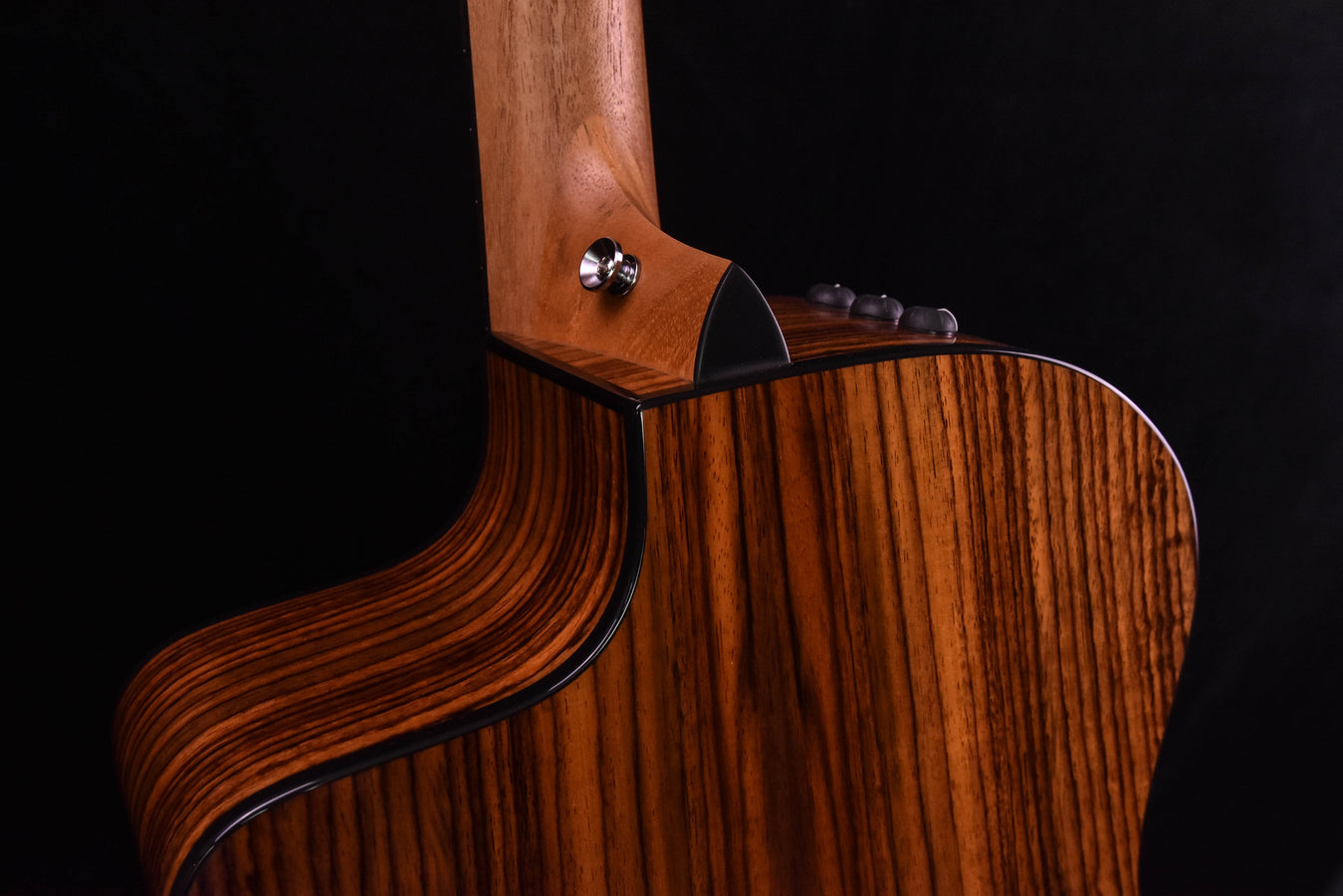 Taylor 214CE Plus with new Aero Case!!