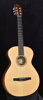 used taylor academy 12e-n nylon string crossover-2017