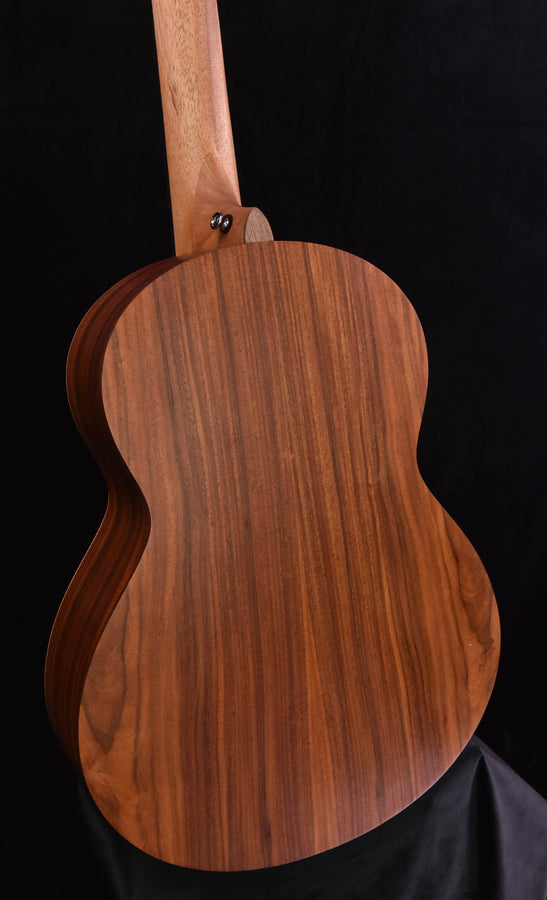 Sheeran by Lowden W02 Sitka Spruce, Santos Rosewood, LR Baggs Pickup
