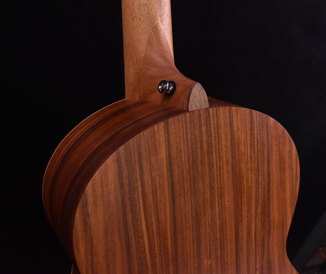 Sheeran by Lowden W02 Sitka Spruce, Santos Rosewood, LR Baggs Pickup