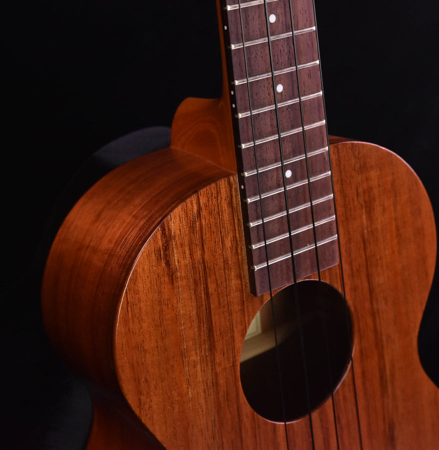 Kamaka HF-3 Tenor Ukulele