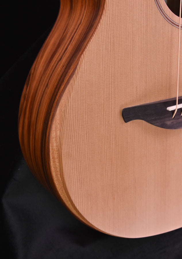 Sheeran by Lowden W03 Cedar Top, Santos Rosewood, Top Bevel and LR Baggs Pickup