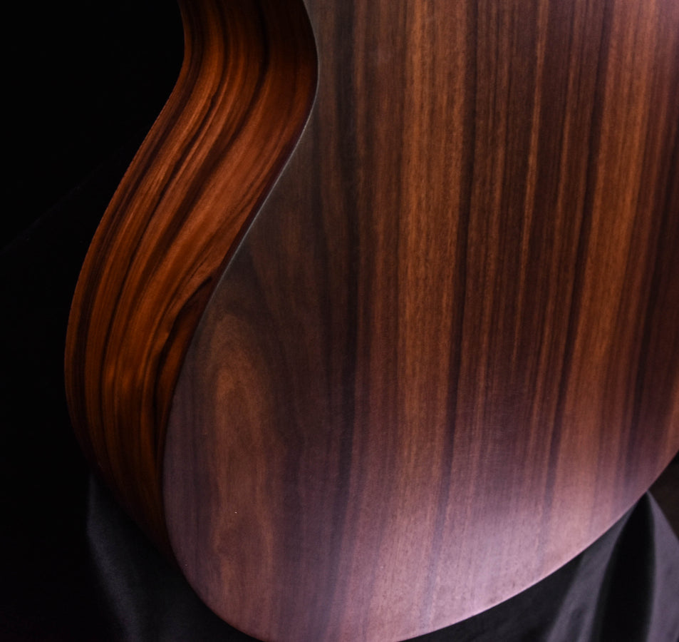 Sheeran by Lowden W03 Cedar Top, Santos Rosewood, Top Bevel and LR Baggs Pickup