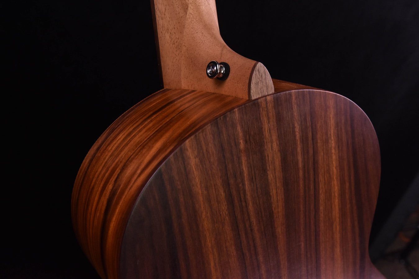 Sheeran by Lowden W03 Cedar Top, Santos Rosewood, Top Bevel and LR Baggs Pickup
