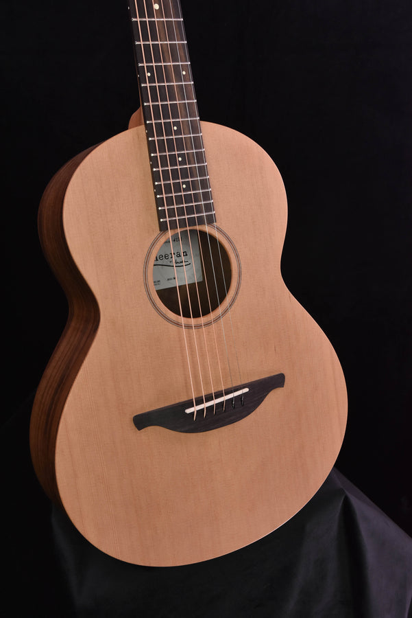 Sheeran by Lowden W01 Cedar and Walnut