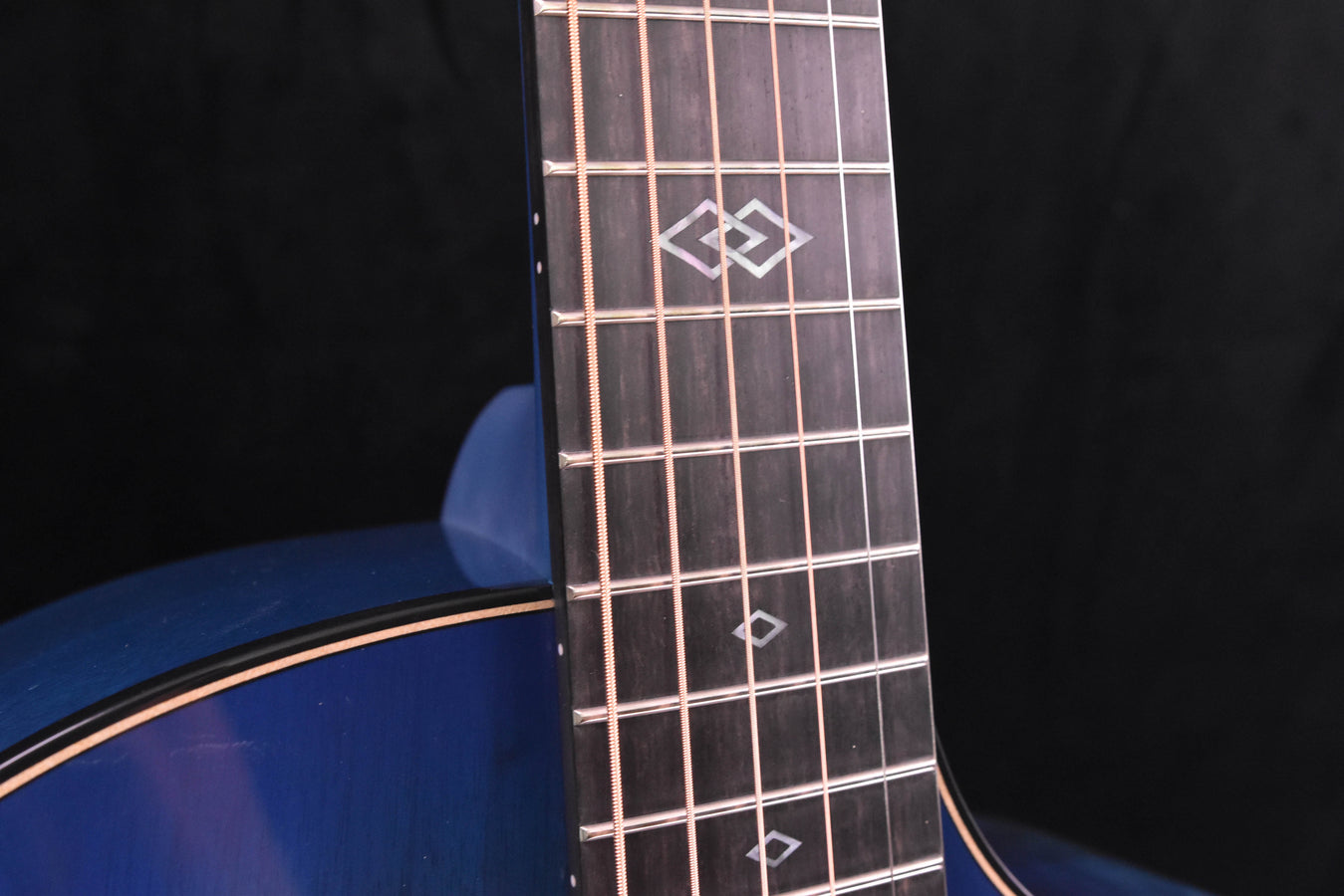 Breedlove Oregon Concert Blue Eyes CE All Myrtlewood, LTD