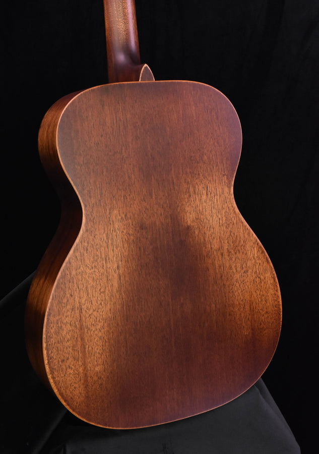 Martin 000-15M Streetmaster