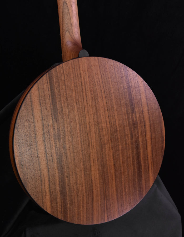 Ome Alpha Resonator Bluegrass- Woody Five String Banjo- Walnut