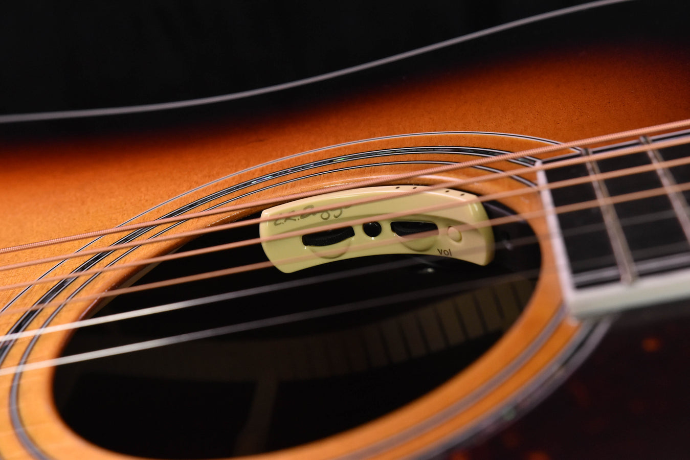 Guild D-55E Sunburst Traditional Series Antique Tobacco Burst (ATB)