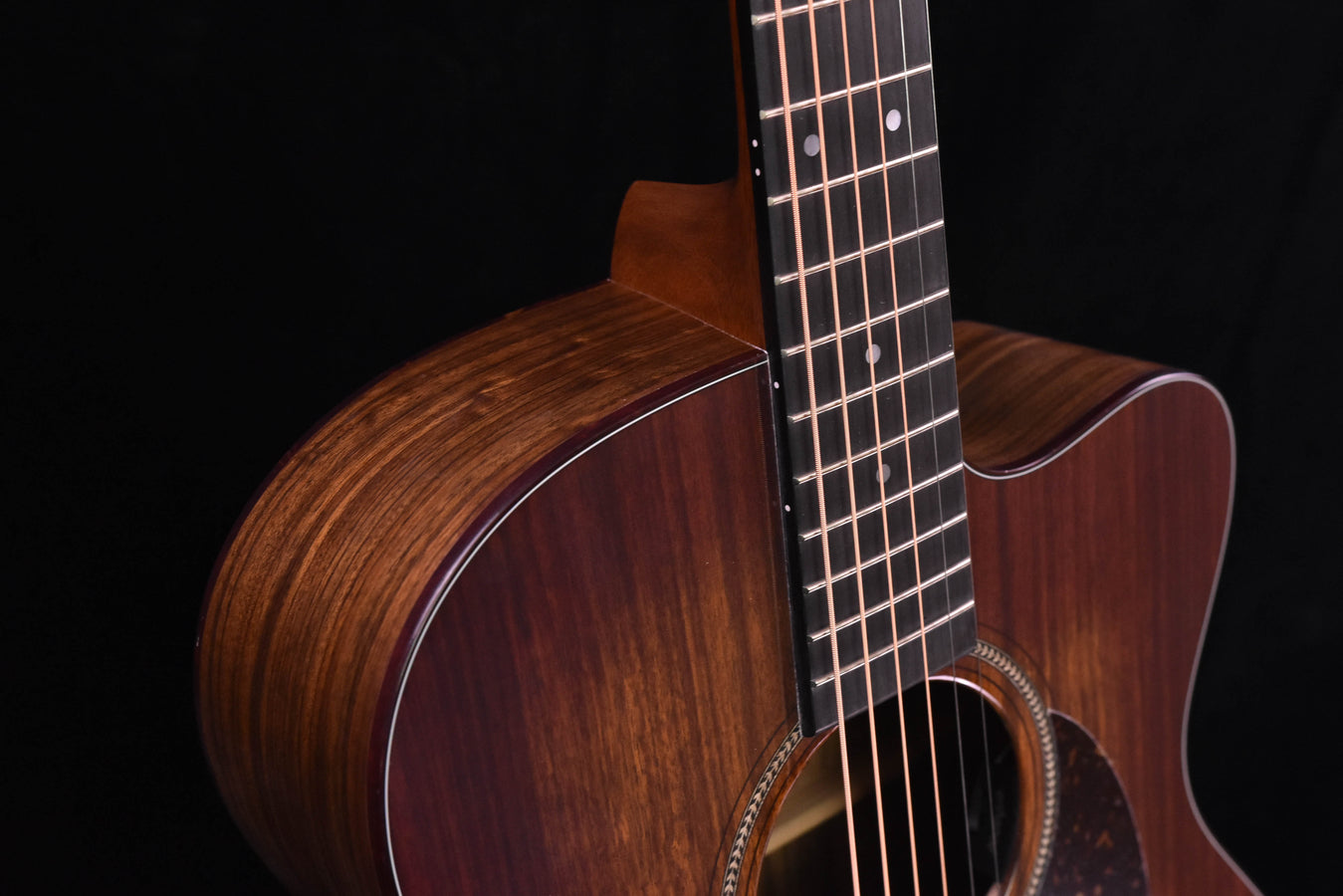 Martin OMC 16E Burst  Ovangkol