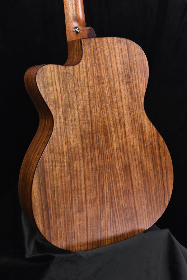 Martin OMC 16E Burst  Ovangkol