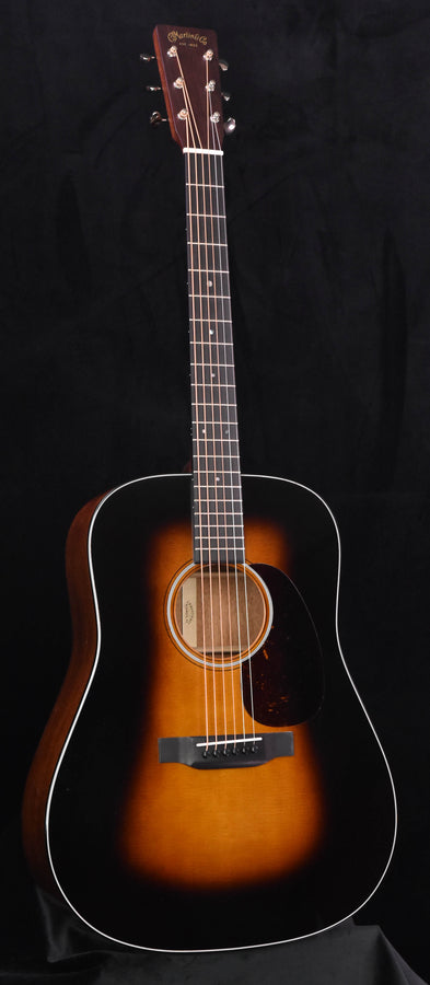 Martin D-18 1935 Sunburst