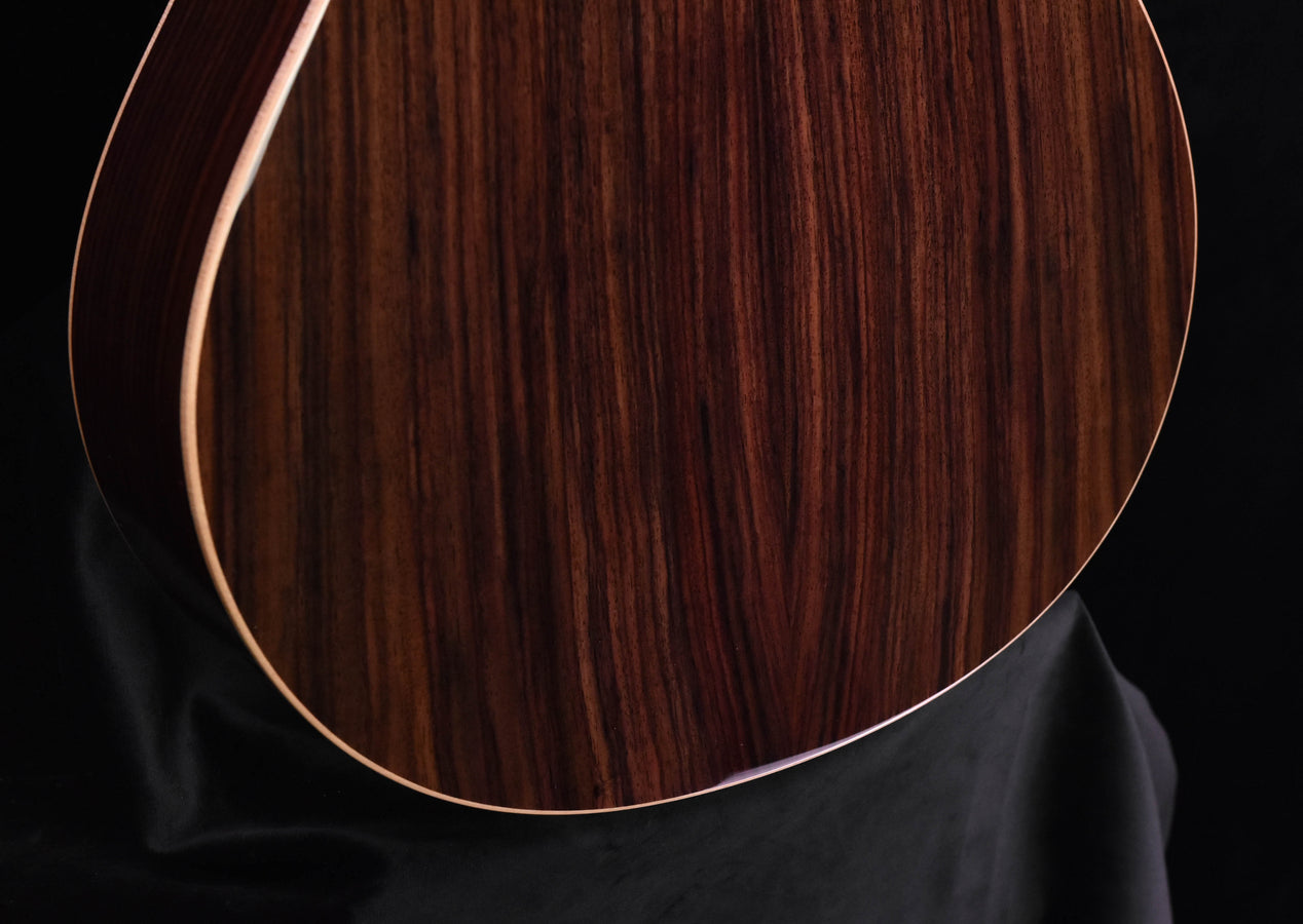 Taylor GT 811 Acoustic Guitar (no electronics)