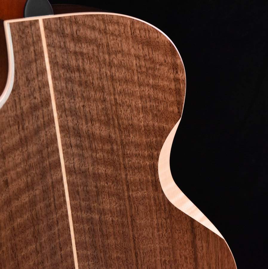 Furch Rainbow Grand Auditorium Cutaway Cedar/ Walnut Bevel Duo Maple Binding